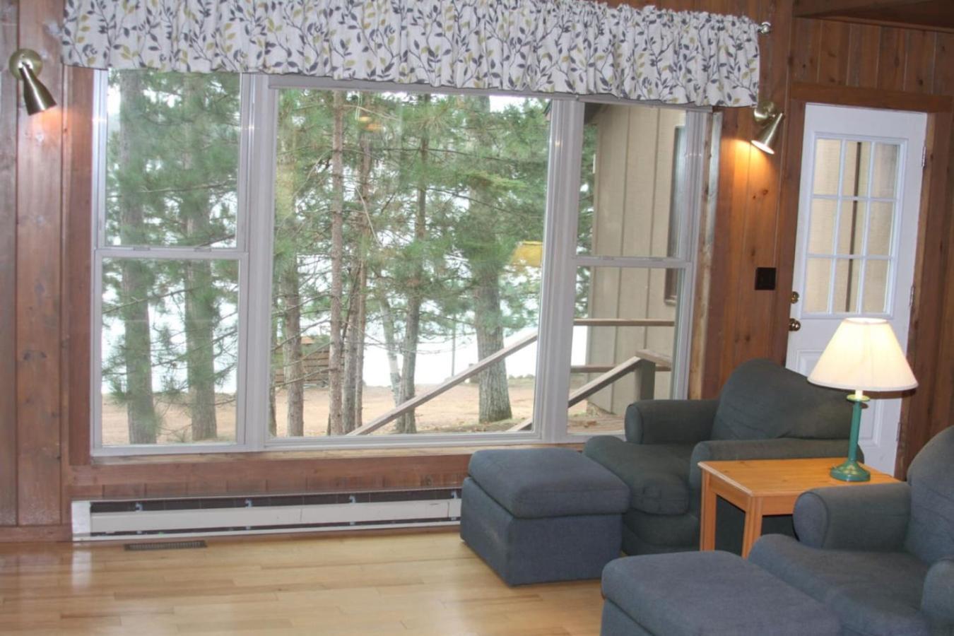Bayview Resort Sunset Lookout Cabin 6 Saint Germain 外观 照片